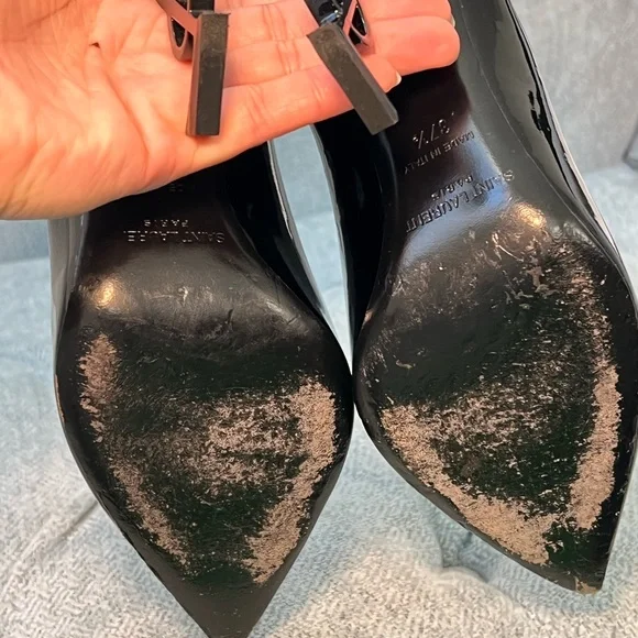 Saint Laurent Opyum Cassandre-logo Pumps - Picture 9 of 10